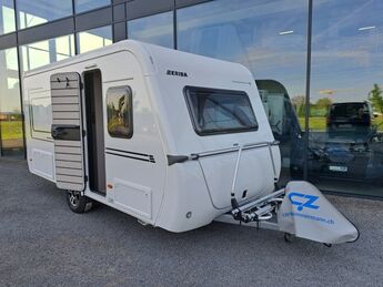 Offre du Marché du caravaning: Hymer Eriba Nova Novaline 465, CHF 35'800.–, véhicules neuf